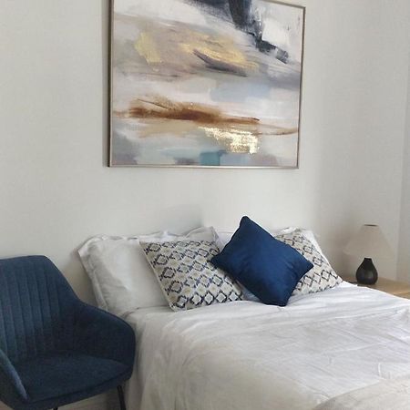 Salthill Village 3 Bed Apartment 골웨이 외부 사진